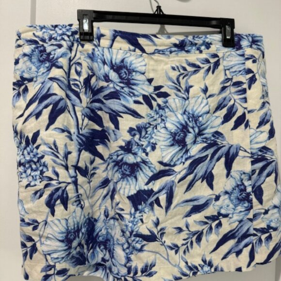 ELLEN TRACY FLORAL LINEN SKORT - Picture 1 of 4